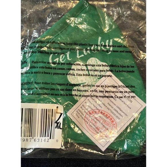 Bespoke Get Lucky Four Leaf Clover Washable Face Mask Covering NIP - Picture 2 of 3